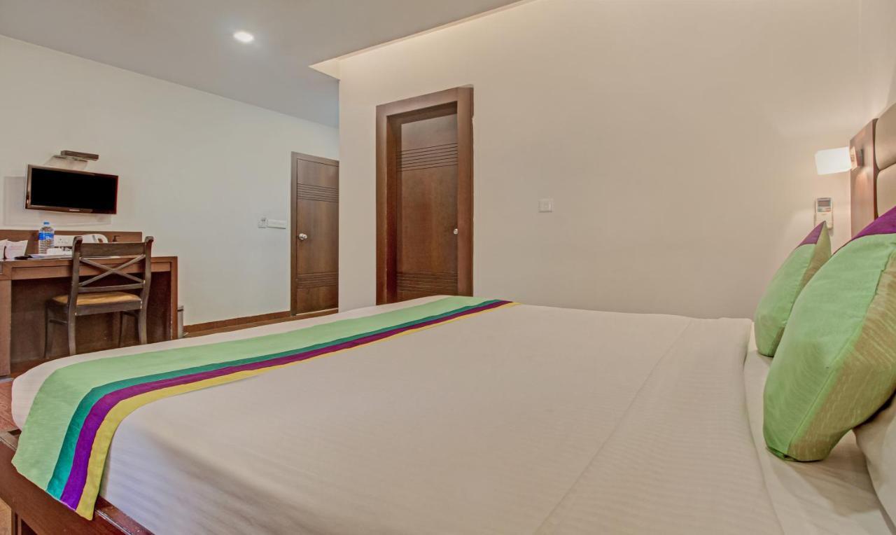 Treebo Trend Hotel Relax Inn Calcutta Buitenkant foto